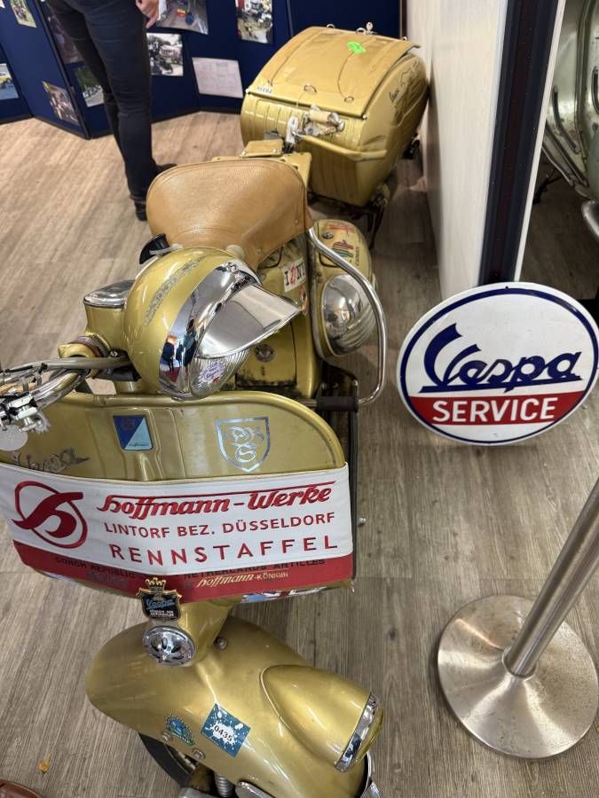 Eindrücke aus dem Museum auf dem Festgelände